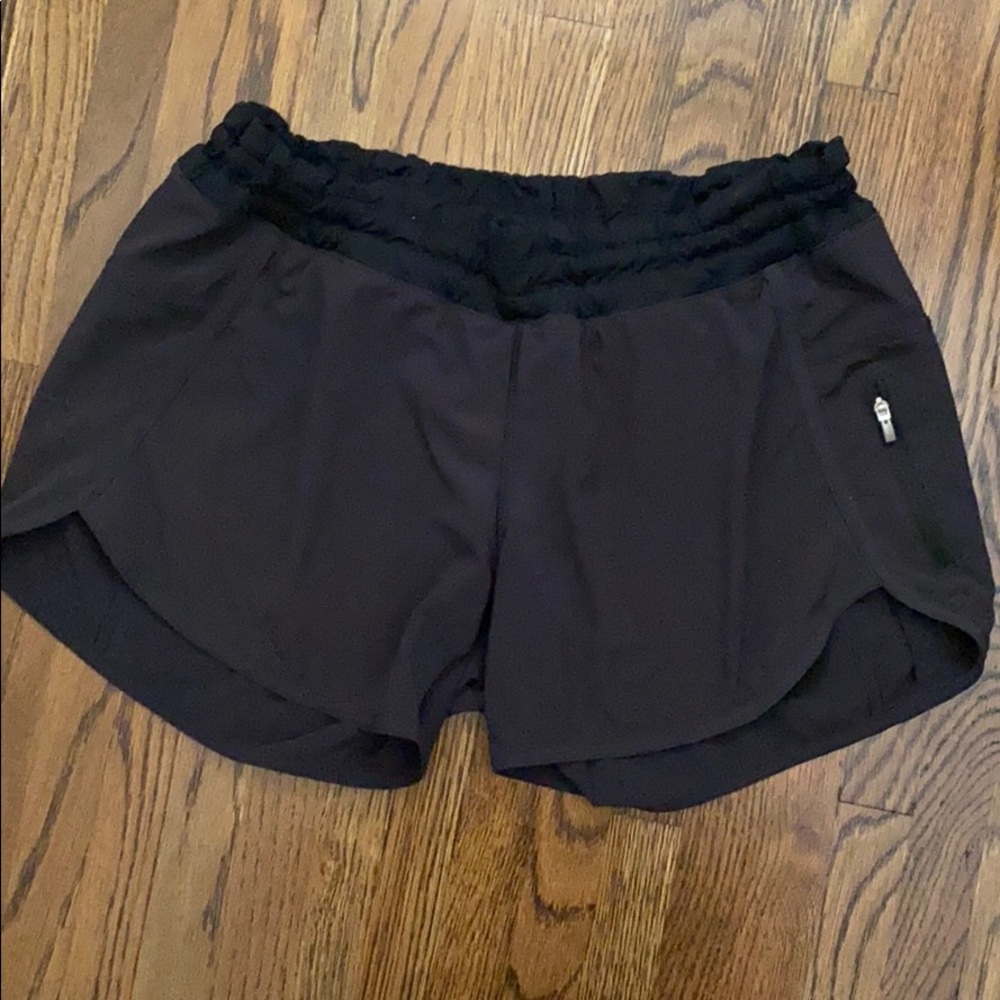Lululemon workout short